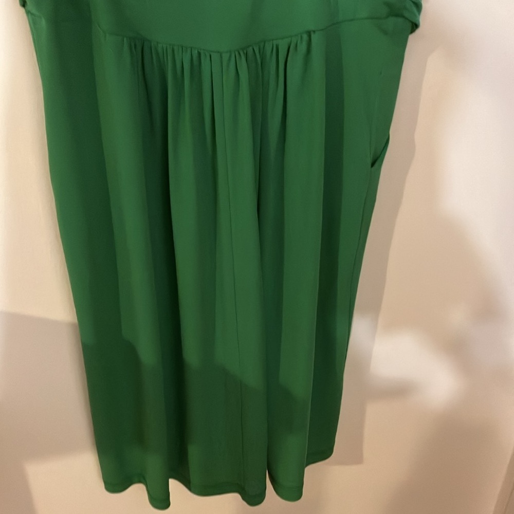 Dress - Picture 5 of 5